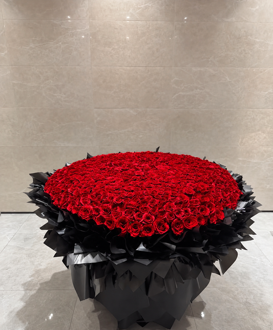 Five Hundred & Twenty Rose Bouquet